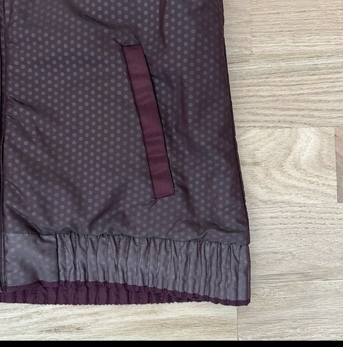LULULEMON CHILLY CHILL 800-FILL REVERSIBLE HOODED DOWN VEST, SIZE 6 - Picture 7 of 8