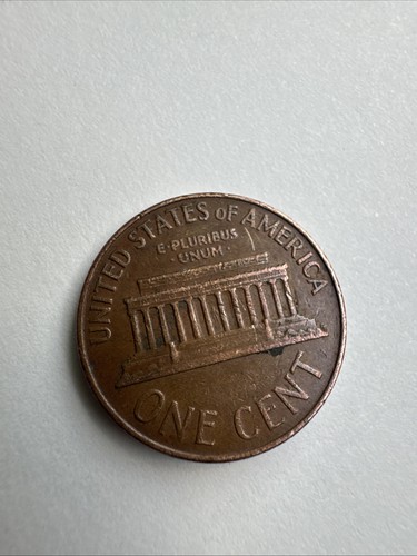 1968 D Lincoln Penny with Error on Top Rim and "L" in Liberty on Edge - Picture 4 of 4