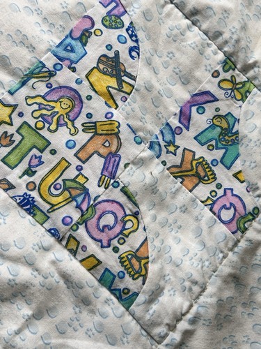 Baby Quilt Boy Girl 50”x 37” Elmo Fish Balloons Alphabet Colorful Unisex - Picture 3 of 5