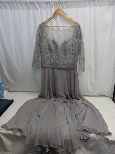 ❤️ Ronald Joyce Grey Evening Prom Dress Lace Detail Size 16 Pre Loved