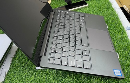 Lenovo Yoga S730 - 13IWL - i5 - 8TH GEN 8GB RAM 256GB SSD|PRZECZYTAJ OPIS|| - Zdjęcie 3 z 7