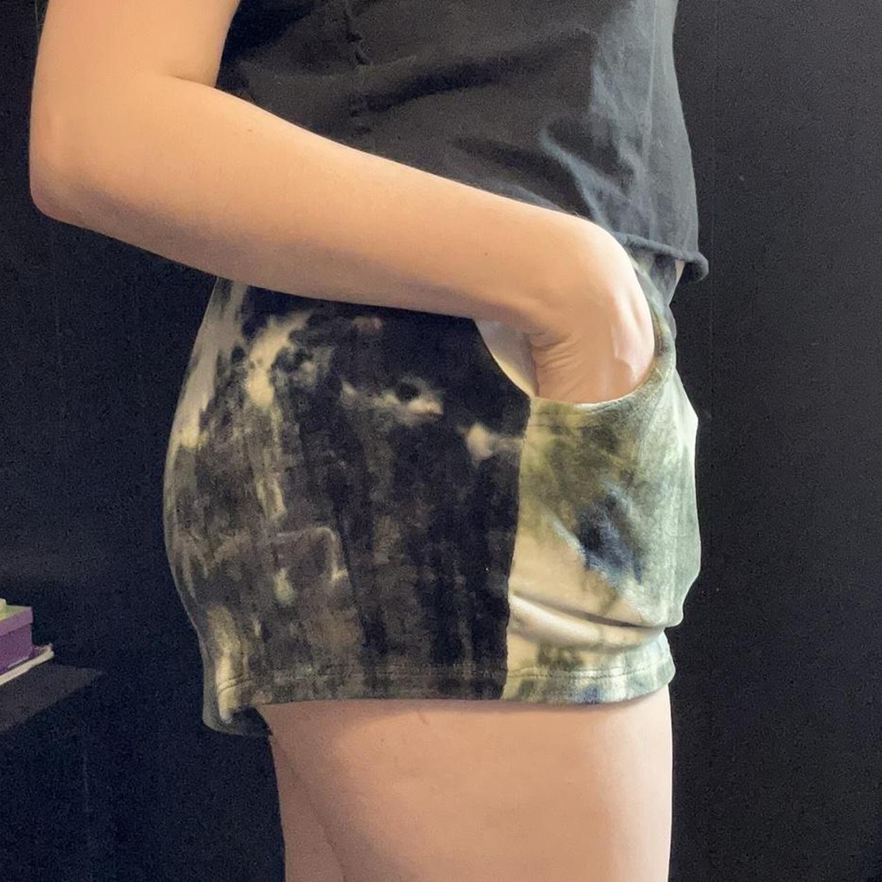 Picture 4 of 5