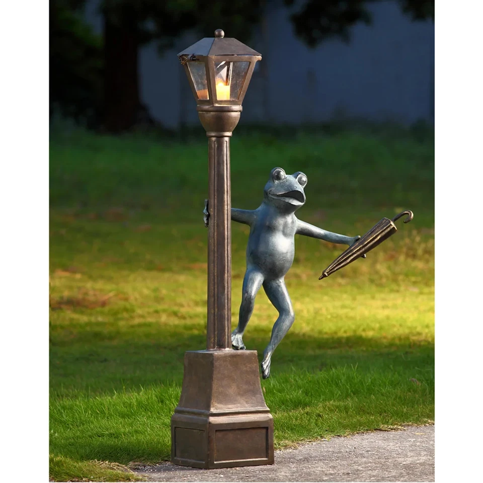 Streetlight Frog Garden Lanter Aluminum Glass Home & Garden Decor Collectible - Image 2 of 4