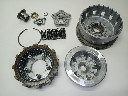 Harley-Davidson 2006 V Rod VRSCR Clutch Assembly - Picture 2 of 11
