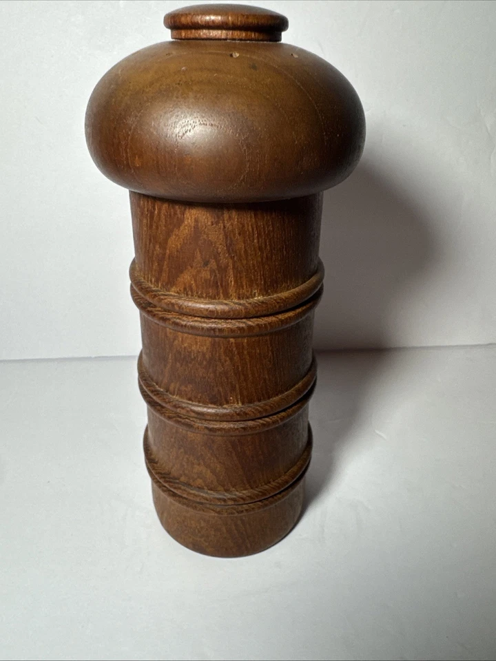 DANSK Teak Peugeot PEPPERMILL Salt Shaker JENS QUISTGAARD IHQ Danish MCM Denmark - Image 4 of 4