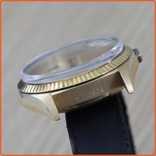 Ref 1803 Day-Date 18K Solid Yellow Gold Case,Case Back,Bezel & Unused Crystal - Picture 4 of 12