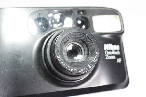 Nikon One Touch Zoom AF 35mm Point & Shoot Film Camera 38-70mm - Power Tested - Picture 2 of 6