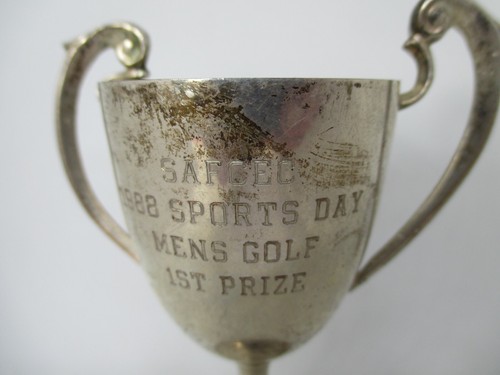 Sport Memorabilia Pokal 1988 SAFCEC Sports Day Mens Golf 1st Prize - Bild 2 von 8