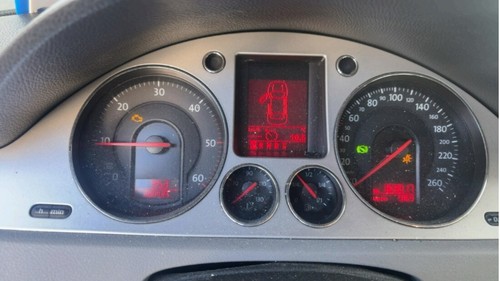 VW Passat Variant | Unfallfahrzeug | Diesel | Automatik | HU 10/2026 - Bild 3 von 11