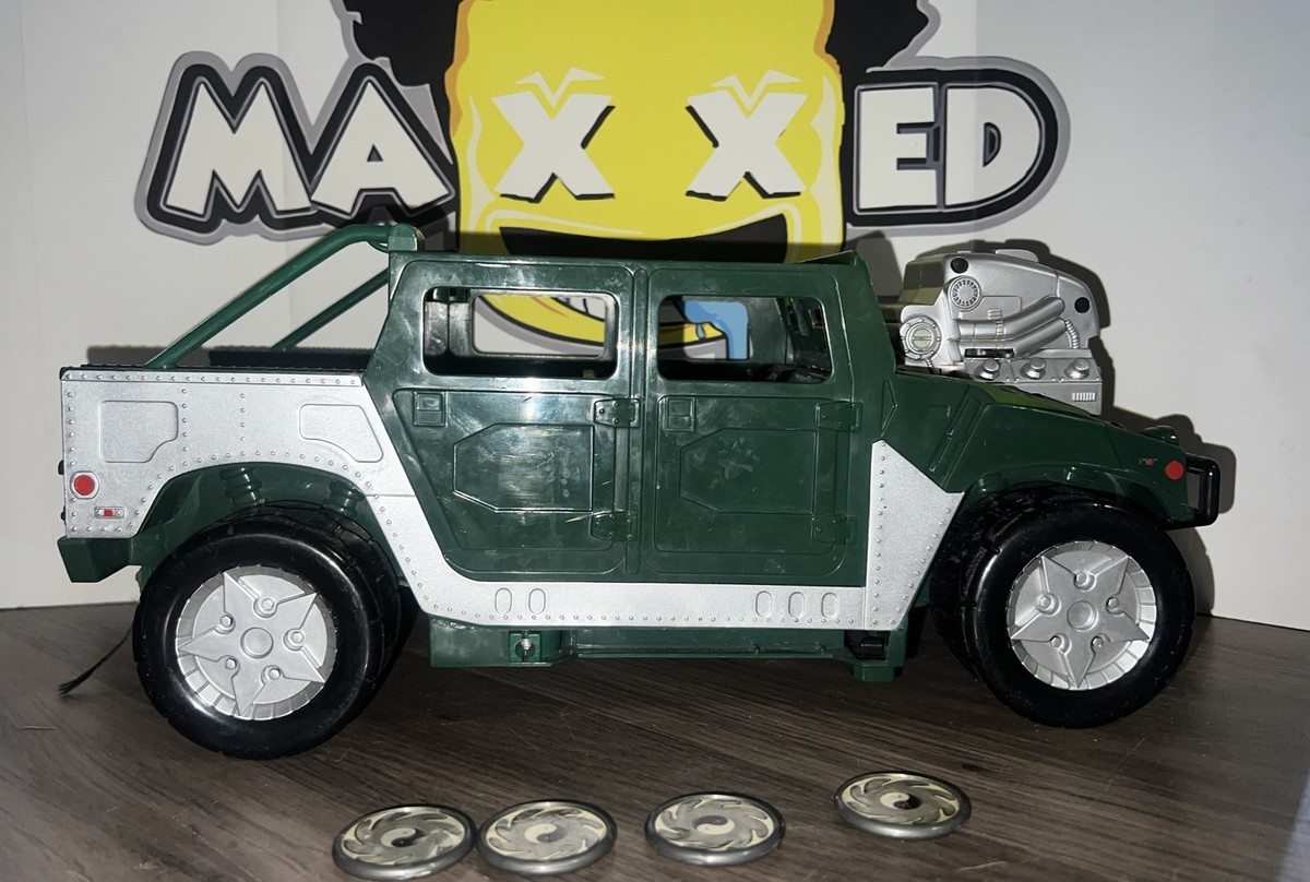 2003 Teenage Mutant Ninja Turtles TMNT Turtle Tracker Humvee 2003 Teenage Mutant Ninja Turtles TMNT Turtle Tracker Humvee