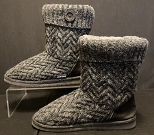 Muk Luks Sz 10 Women s Sweater Shearling Style Winter Boots