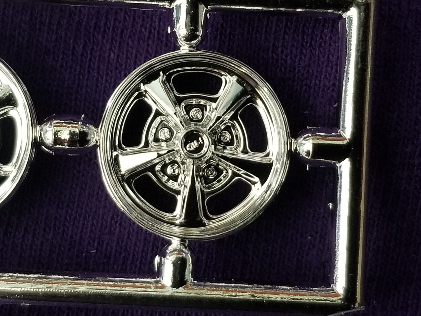 Picture 3 of 7