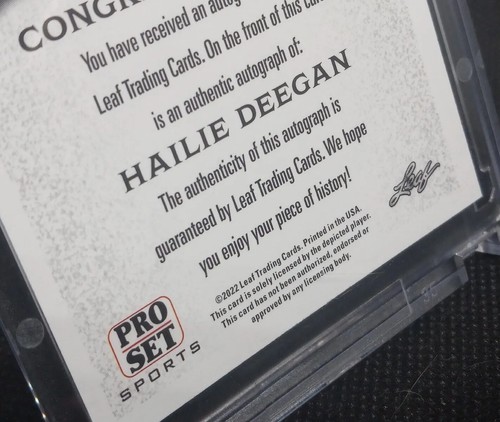 2022 Pro Set Hailie Deegan Autograph - Auto Racing Leaf Women's Nascar Encased  - Picture 4 of 5