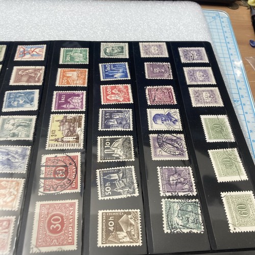 45 Vtg. Czechoslovak 1950-1968 Stamps+ 23 Vtg. Bulgaria 1970's Stamps; A DEAL! - Picture 5 of 15