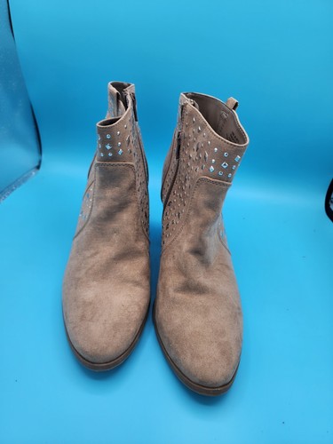 Women's Jennifer Lopez Myra Taupe Ankle Boots Heels Sz 9.5 Point Toe Bling Fancy - Picture 5 of 6