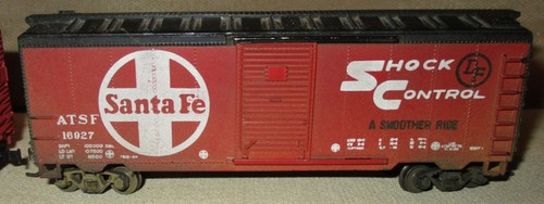 Santa Fe Shock Control HO Box Cars - Uno rifinito professionalmente - AHM & Varney - Foto 6 di 9