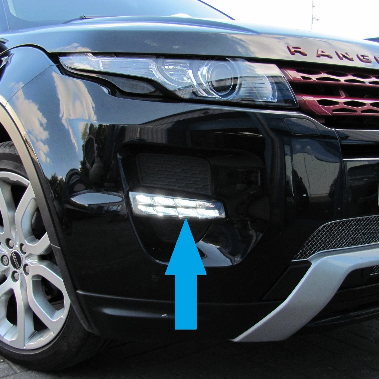 DRL Front fog lamps for Range Rover Evoque LED lights Pure Prestige Dynamic
Opens in a new window or