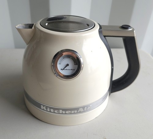 KitchenAid Artisan, 1,5 Liter elektrischer Wasserkocher für Zuhause, 2500W-3000W -