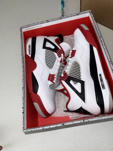 Jordan 4 Retro OG Mid Fire Red - Größe 14