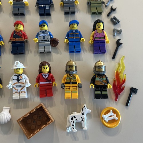 Lego City Minifigur Lot AA - 15 Personen mit Zubehör - Bild 5 von 5