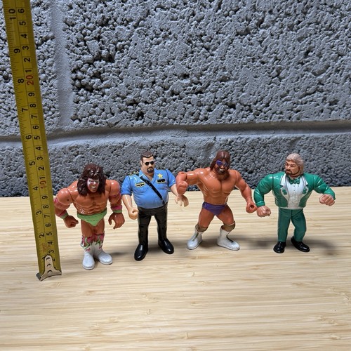 Hasbro WWF Wrestling Figures Bundle The Ultimate Warrior Million $ Man Randy BBM - Imagen 21 de 21