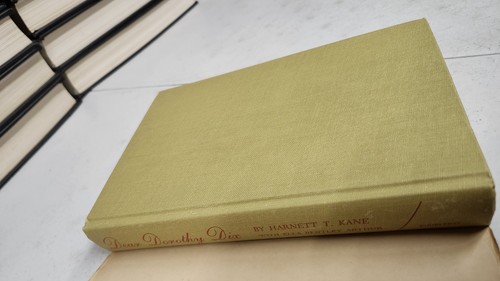 Dear Dorothy Dix: The Story of a Compassionate Woman by Harnett T. Kane - 1952 - Picture 5 of 11