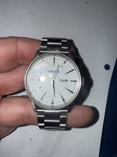 Bracciale Nixon Sentry Acciaio Inox Quadrante Bianco HJ27