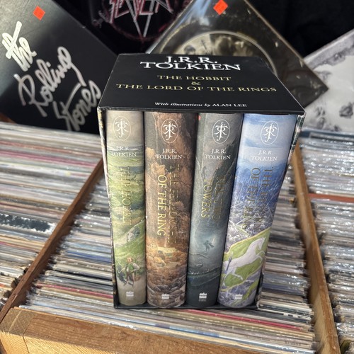 Marke Der Hobbit & Der Herr der Ringe Boxed Set: Illustrierte Ausgabe. Hardco