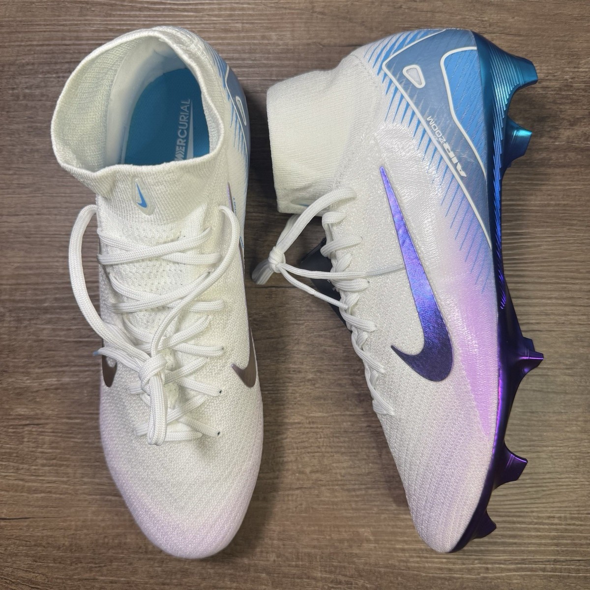 Nike Air Zoom Mercurial シューズ　24、5㎝ Nikeが革新的なテクノロジーを搭載したAir Zoom Mercurialを