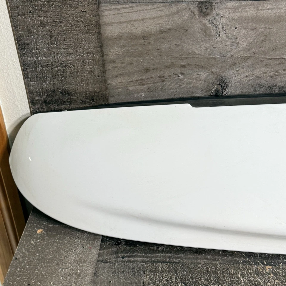 2002-2009 Chevrolet Trailblazer Rear Spoiler 3rd Third Brake Light White - Image 3 of 4