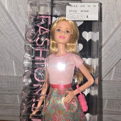 2014 Barbie Fashionistas #2 - Caucasian Model in Dream Floral Dress Blonde - Picture 4 of 12