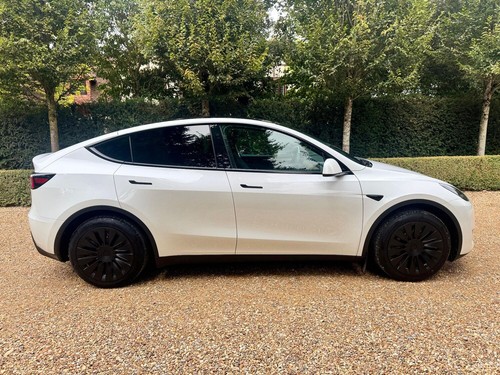 2023 Tesla Model Y (Dual Motor) Long Range Auto 4WDE 5dr MPV Electric Automatic - Picture 7 of 24