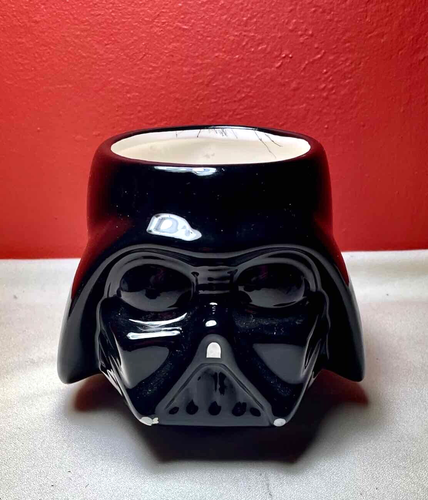 Lg 3D Ceramic Mug Star Wars Darth Vader Black w White Interior 4" tall Galerie - Picture 2 of 9