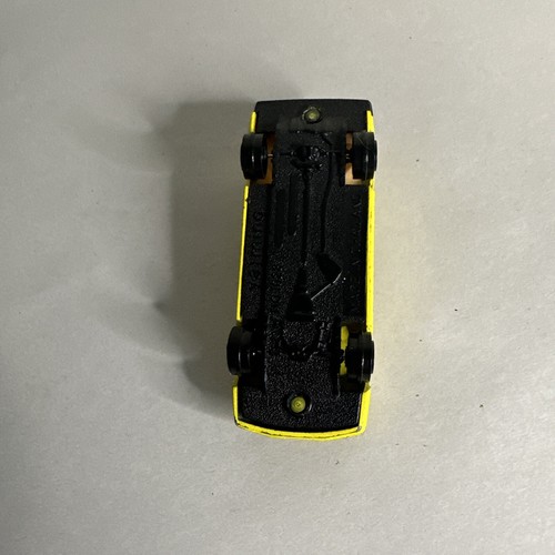 Yatming Ford Mustang Pace Car 1982 #1028 1/64 Diecast - Picture 5 of 5