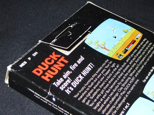 Duck Hunt (Nintendo NES, 1985) Complete in Box CIB, 5-Screw, Hangtab - Picture 6 of 7