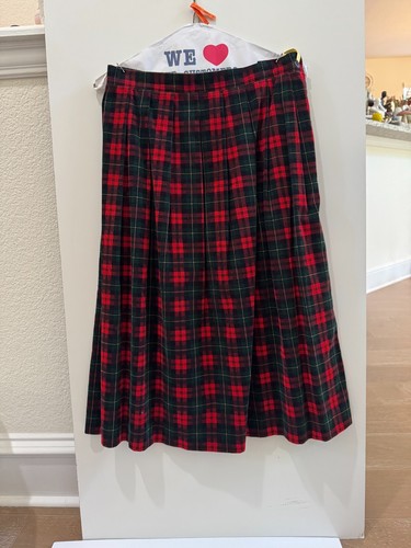 Susan Bristol Long Skirt Classic Red Green Plaid Pleated All Button Sz 10 Modest - Picture 2 of 8