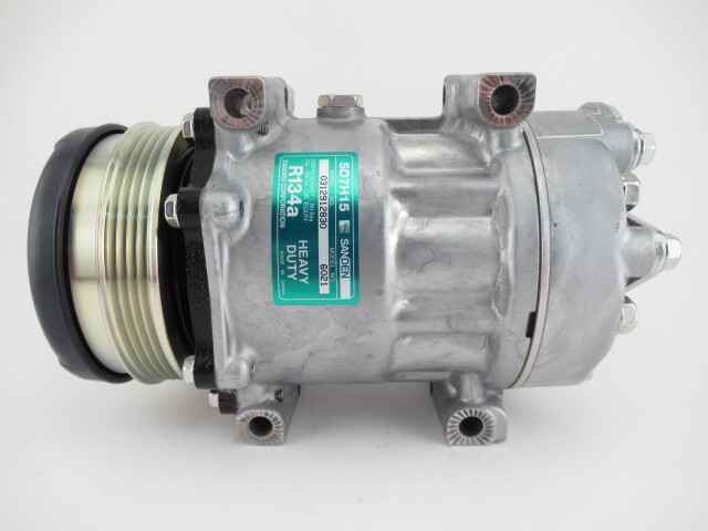 New AC Compressor OEM SANDEN Fits Case/International