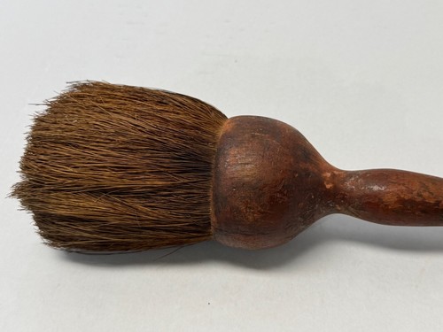 Large Antique Round Paint Brush 12 ½" - Picture 4 of 11