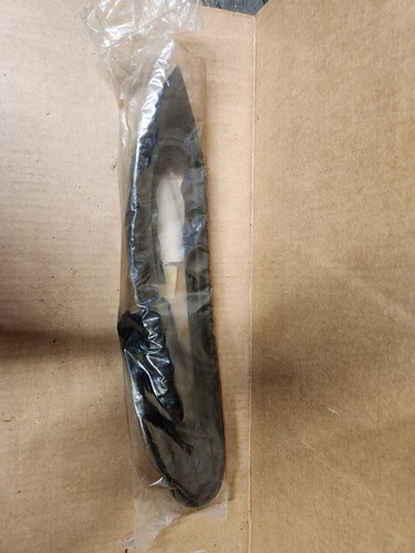 Vent Window Seal j5465718 12302.08 Right 63-91 Jeep Sj Models New Omix-ada - Picture 5 of 6