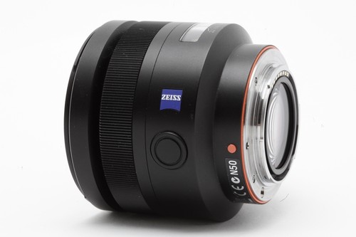 Sony 85mm f1.4 Carl Zeiss Planar T* ZA A-Mount Autofocus Lens #44875 - Picture 8 of 9