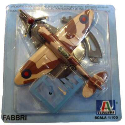 Spitfire MK.V AG-P012 1:100 Jagdflugzeug Kampfflugzeug Fabbri Italeri Diecast