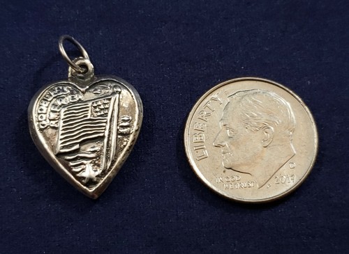 God Bless America Puffy Heart Vintage Bracelet Charm 925 Sterling Silver - Picture 4 of 4