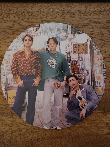 BTS - 2021 Season Greetings - Mini poster (V, RM, J-Hope) - Zdjęcie 1 z 4