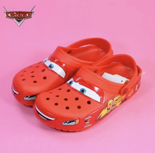 Lightning McQueen Kleinkind Crocs Classic Clog Kinder Größe C9-15,5 cm - (leuchtet)