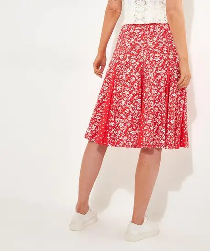 JOE BROWNS LADIES RED FLORAL KNEE LENGTH SKIRT NEW (ref 208) - Picture 3 of 4