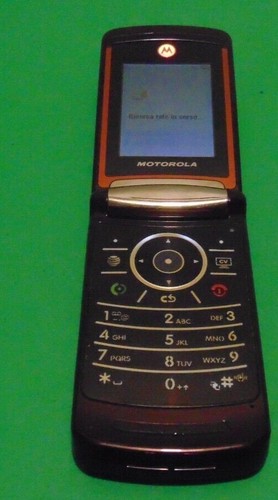 CELLULARE DA COLLEZIONE - MOTOROLA RAZR2 V9 - FUNZIONANTE + SCATOLA ORIGINALE - Imagen 4 de 17