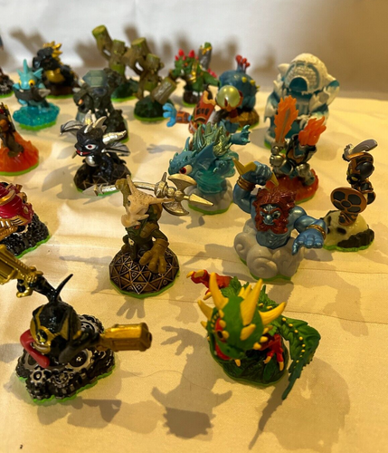 SKYLANDERS mixed lot of Activision Video Game character Figures ~~ 38 pieces GUC - Picture 4 of 4