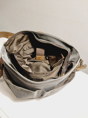 NAOT Style Umhängetasche aus gewachstem Canvas & Leder - Bild 7 von 7