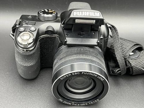 Fujifilm FinePix S4500 Digital Camera 14MP 30x Zoom Super EBC Lens from Japan - Picture 6 of 9