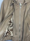 Foto 10 di 15